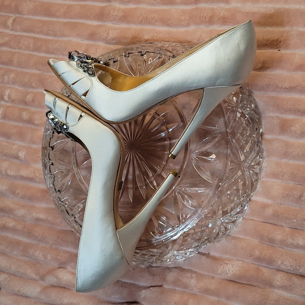BADGLEY MISCHKA HEELS 👠 - Picture 5 of 11